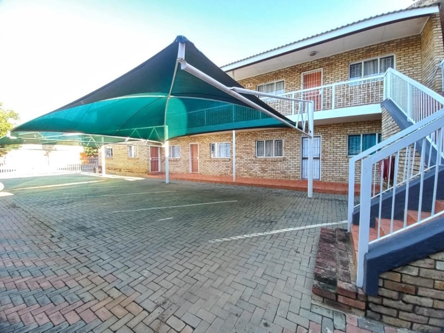 2 Bedroom Property for Sale in Die Bult Western Cape